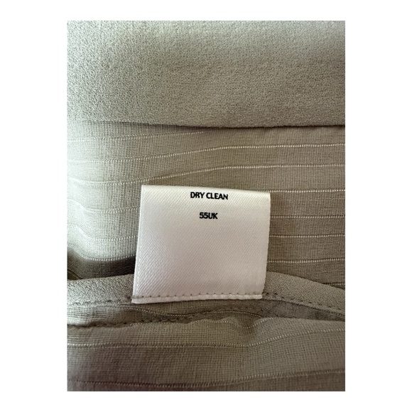 Eileen Fisher 100% Silk Pleated Top - Picture 9 of 10